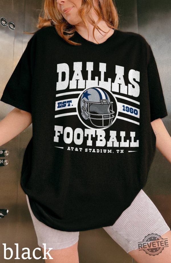 Vintage Dallas Football Shirt Dallas Football Crewneck Dallas Sweatshirt Sunday Football Dallas Cowboys Hoodie Dallas Cowboy Sweatshirt revetee.com 1