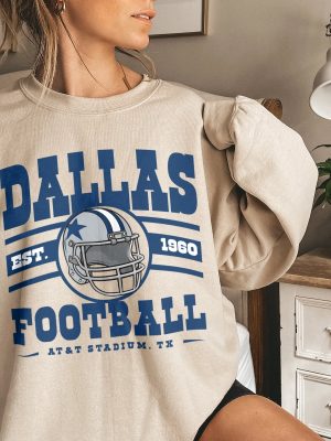 Vintage Dallas Football Shirt Dallas Football Crewneck Dallas Sweatshirt Sunday Football Dallas Cowboys Hoodie Dallas Cowboy Sweatshirt revetee.com 2