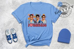 Vintage Jonas Brothers Shirt I Love Hot Dads Tshirt Joe Jonas Homage Hoodie Jonas Retro 90S Sweater Jonas Brother Merch giftyzy.com 6