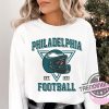 Philadelphia Eagle Shirt Sweatshirt Retro Philadelphia Football Crewneck Sweatshirt Shirt Eagle HoodieGift For Women Men trendingnowe.com 1