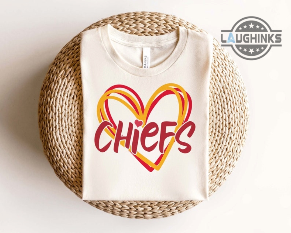 Belles Boutique Outlined KC Chiefs Graphic Tshirt Xxs