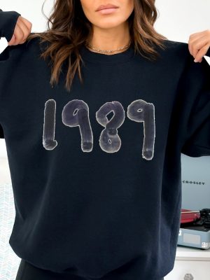 1989 Birthday Sweatshirt Taylor Swift The Eras Tour Beige Hoodie Taylor Swift 1989 Vault Taylor Swift Christmas Merch 1989 Taylors Version 1989 Sweatshirt Taylor Swift 1989 Merch revetee 5