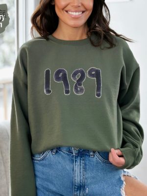 1989 Birthday Sweatshirt Taylor Swift The Eras Tour Beige Hoodie Taylor Swift 1989 Vault Taylor Swift Christmas Merch 1989 Taylors Version 1989 Sweatshirt Taylor Swift 1989 Merch revetee 6