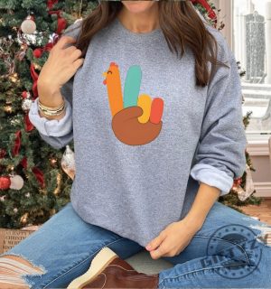 Peace Sign Turkey Shirt Thanksgiving Fall Sweatshirt Funny Autumn Hoodie Cute Fall Tshirt Retro Thanksgiving Turkey Shirt giftyzy 5