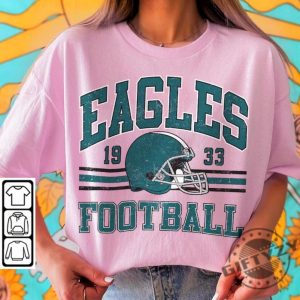 Eagles Football Shirt Shirt Retro Style 90S Vintage Unisex Sweatshirt Graphic Tshirt Gift For Football Fan Sport giftyzy 3
