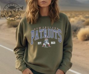 New England Patriots Sweatshirt New England Shirt New England Patriots Gift Ne Football Tshirt Football Fan Gifts America Football Hoodie giftyzy.com 4