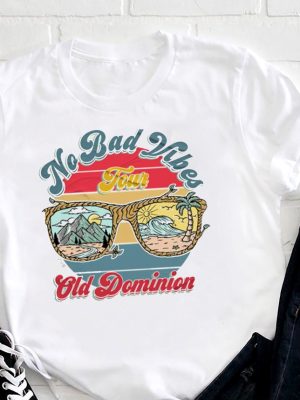 Vintage No Bad Vibes Tour 2023 Old Dominion Shirt Old Dominion Band Shirt Tour 2023 Merch Old Dominion Fan Gift Shirt Old Dominion Tee Old Dominion Ubs Arena Unique revetee 2