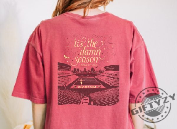 Kansas City Chiefs Taylors Version Shirt Travis And Taylor Tshirt Vintage Football Sweatshirt Subtle Travis Hoodie Unisex Tshirt Nfl Taylors Version Shirt giftyzy 3