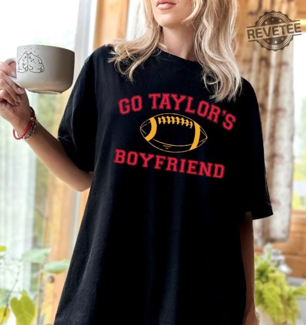 Go Taylors Boyfriend Travis Kelce Shirt Taylor Swiftie Travis Kelce Shirt Kansas City Shirt Kc Football Shirt Go Taylors Boyfriend Shirt Taylor Swift 2048 Unblocked New revetee 3