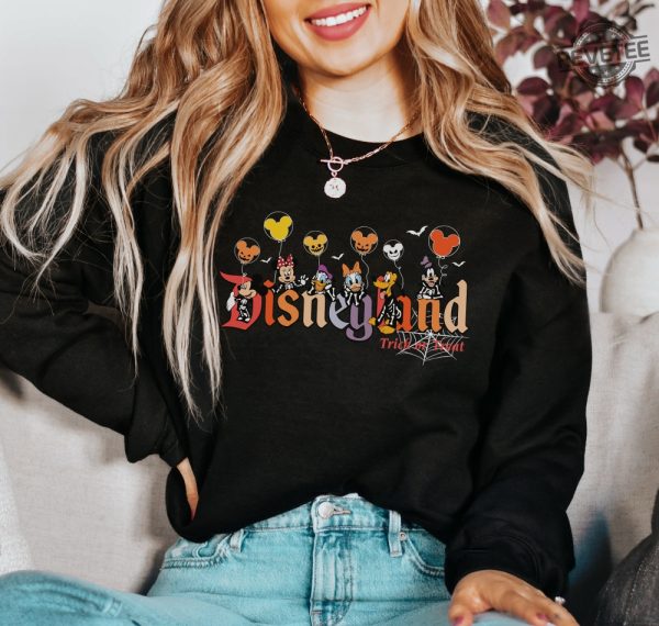 Disneyland Halloween Sweatshirt Trendy Sweatshirt Disneyland Halloween Shirt Sweetheart Night Disneyland 2024 Oversized Halloween Sweatshirt Halloween Town Sweatshirt revetee 5