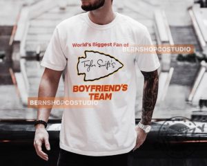 Taylor Swift Boyfriends Team Tshirt Swiftie Worlds Biggest Fan Of Sweatshirt Go Taylors Boyfriend Hoodie Swift Kelce Shirt giftyzy 2