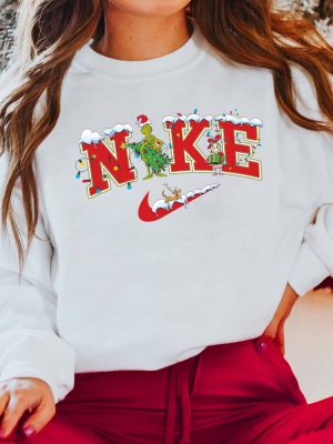 Christmas Sweatshirt Grinch Face Shirt Resting Grinch Face Shirt Boys Grinch Shirt Kobe Grinch Grinch Christmas Tree Grinch Nike Hoodie Grinch Countdown To Christmas New revetee 3