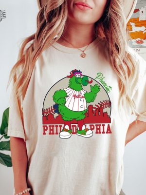 Philadelphia Phillies Baseball Dancing On Our Own Shirt Retro Phillies Shirt Womens Phillies Sweatshirt Youth Phillies Hoodie Womens Phillies Hoodie Unique revetee 5