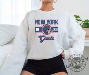 New York Giants Shirt New York Giants Sweatshirt New York Giants Hoodie New York Giants Gift New York Giants Tshirt Nfl Shirt giftyzy 2