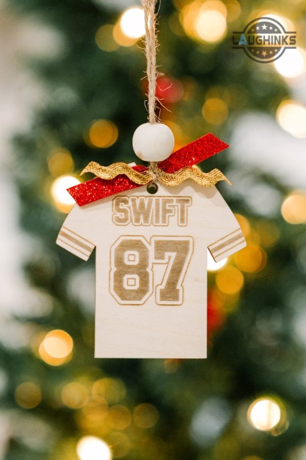 taylor swift travis kelce engraved wooden ornament taylor swift eras tour ornament taylor swift christmas ornament taylor swift football jersey 87 xmas tree decorations laughinks 1