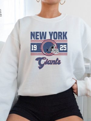 New York Giants Tshirt New York Giants Sweatshirt New York Giants Crewneck New York Giants Gift New York Giants Tee Nfl Shirt Unique revetee 2