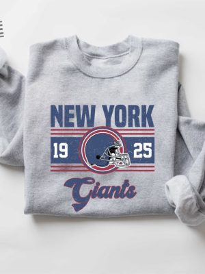 New York Giants Tshirt New York Giants Sweatshirt New York Giants Crewneck New York Giants Gift New York Giants Tee Nfl Shirt revetee 3