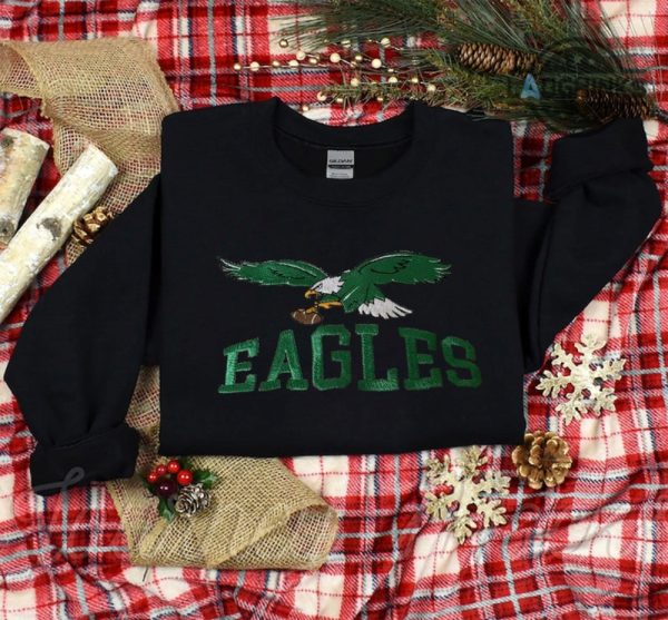 eagles crewneck sweatshirt tshirt hoodie unisex embroidered philadelphia eagles sweatshirt vintage embroidery eagles gear kelly green eagles embroidered shirts laughinks 2