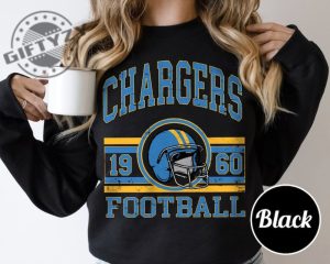 Los Angeles Chargers Vintage Style Shirt Trendy 80S Retro Style Nfl Tshirt Football Fan Sweatshirt Nfl Fan Gift Hoodie Sport Fan Shirt giftyzy 4