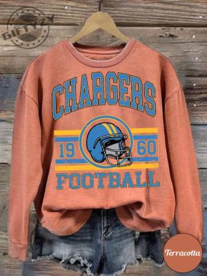 Los Angeles Chargers Vintage Style Shirt Trendy 80S Retro Style Nfl Tshirt Football Fan Sweatshirt Nfl Fan Gift Hoodie Sport Fan Shirt giftyzy 5