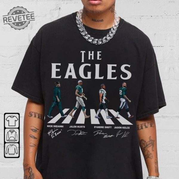 Eagles Walking Abbey Road Signatures Football Shirt Nick Sirianni Jalen Hurts Dandre Swift Jason Kelce Philadelphia Vintage revetee 2