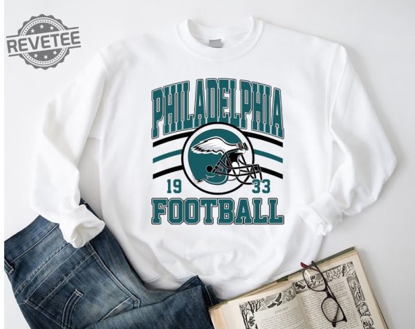 Philadelphia Football Crewneck Sweatshirt Hoodie Tshirt Game Day Pullover Eagle 90S Style Football Crewneck revetee 2