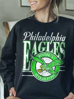 Philadelphia Football Crewneck Unisex Sweatshirt Tshirt Retro 90S Philadelphia Pennsylvania Shirt Eagles Football Tshirt Go Birds Tee revetee 2