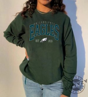 Philadelphia Eagles Vintage Shirt Eagles Graphic Style Tshirt Vintage Nfl Football Sweater Football Bootleg Hoodie Philadelphia Eagles Shirt giftyzy 6