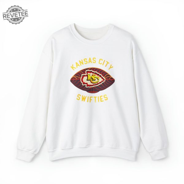 Kansas City Swifties Taylor Swift Sweater Vintage Kelce Taylorswift Oversized Sweater Cute Taylor Swift Travis Kelce Sweater Swift Kelce revetee 3