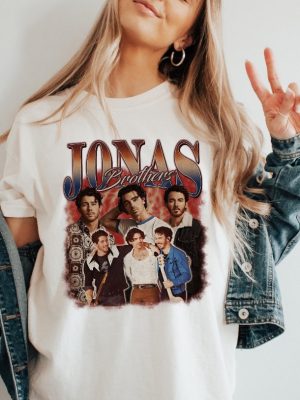 Jonas Brothers Vintage Shirt Joe Jonas Homage Shirt Jonas Five Albums One Night Tour Shirt Jonas Brothers 2023 Tour Tee Jonas Retro 90S revetee 2