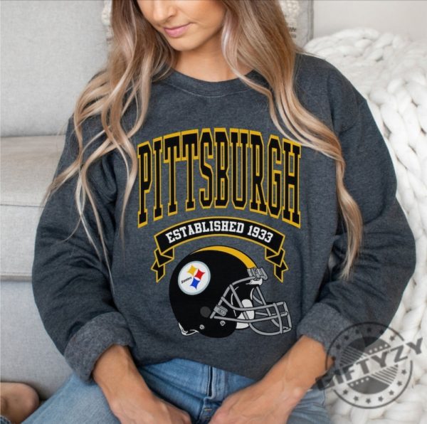 Pittsburgh Football Shirt Vintage Crewneck Sweatshirt Game Day Pullover Hoodie Steelers 90S Style Football Crew Tshirt Trending Shirt giftyzy 6