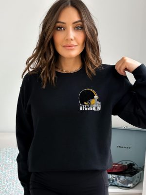 Pittsburgh Steelers Football Shirt Retro Vintage Style Crewneck Sweatshirt Nfl Trendy Pittsburg Steelers Tshirt Women Men Hoodie Steelers Fan Gift giftyzy 5