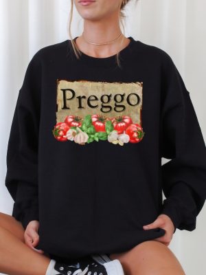 Prego Sauce Sweatshirt Funny Halloween Pregnancy Shirt Funny Pregnancy Announcement Sweater 2023 Pregnant Women Costume Mommy To Be Unique revetee 2