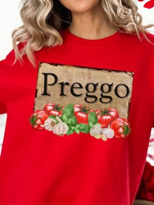 Prego Sauce Sweatshirt Funny Halloween Pregnancy Shirt Funny Pregnancy Announcement Sweater 2023 Pregnant Women Costume Mommy To Be Unique revetee 3