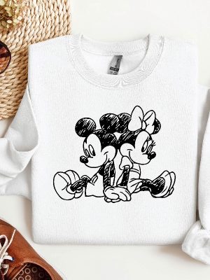 Vintage Mickey And Minnie Sweatshirt Gift For Couples Lovely Sweatshirt Magic Trip Hoodie Animation Mickey Mouse Disney Trip Sweatshirt Unique revetee 3