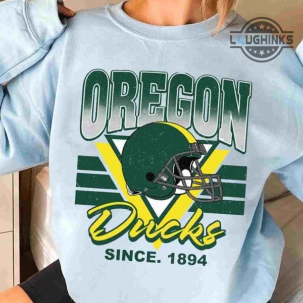 oregon ducks sweatshirt tshirt hoodie mens womens vintage ncaa retro university of oregon football shirts oregon state ducks game laughinks 1