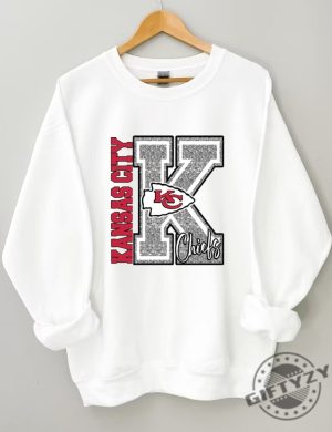 Kansas City Kc Chiefs Football Shirt Vintage Style Kansas City Football Crewneck Sweatshirt Women And Men Kansas City Hoodie Kansas City Tshirt Trendy Shirt giftyzy 2