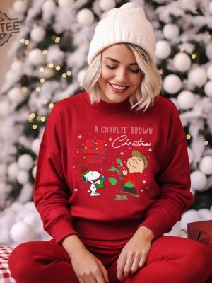 Charlie And The Snoopy Christmas Sweatshirt Christmas Cartoon Dog Sweatshirt Christmas Gift Vintage Sweatshirt Unique revetee 2 1