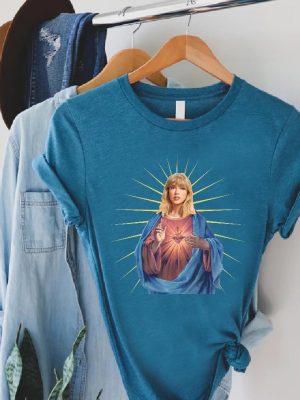 Taylor Swift Jesus Shirt Swiftie Gift For Fan Eras Tour Jesus Tee Swiftie Jesus Shirts Taylor T Shirt Taylor Swift Fan Outfits Swiftie Crew Unique revetee 5