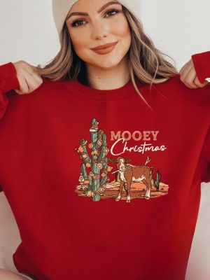 Mooey Christmas Sweatshirt Christmas Sweatshirt Cows Sweatshirt Christmas Cow Shirt Christmas Family Shirt Western Sweatshirt Unique revetee 3