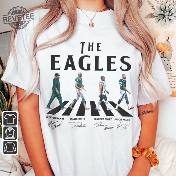 Eagles Walking Abbey Road Signatures Football Shirt Nick Sirianni Jalen Hurts Dandre Swift Jason Kelce Philadelphia Vintage Unique revetee 5