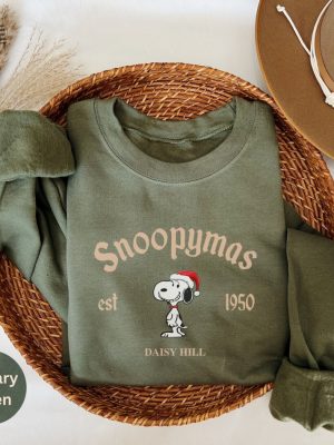 Snoopy Christmas Sweatshirt Charlie And The Snoopy Christmas Sweatshirt Cartoon Dog Sweatshirt Christmas Gift Vintage Sweatshirt Unique revetee 6