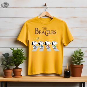 The Beagles Abbey Road Inspired T Shirt Snoopy Shirt Unique revetee 4