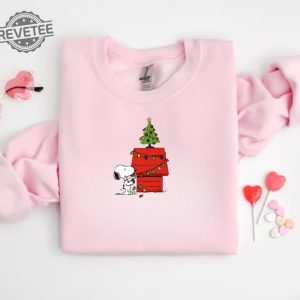 Charlie And The Snoopy Christmas Sweatshirt Christmas Cartoon Dog Sweatshirt Christmas Gift Vintage Sweatshirt Unique revetee 3