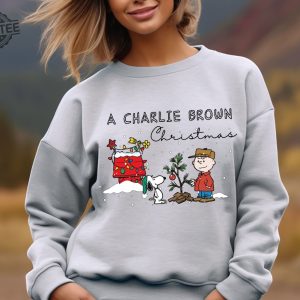 Charlie And The Snoopy Christmas Sweatshirt Christmas Cartoon Dog Sweatshirt Christmas Gift Vintage Sweatshirt Unique revetee 4