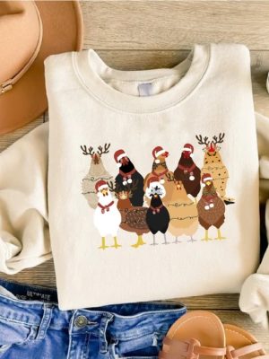 Christmas Chickens Sweatshirt Christmas Farm Sweatshirt Chicken Lover Xmas Gift Christmas Chickens Gift Farm Animal Sweatshirt For Women revetee 4