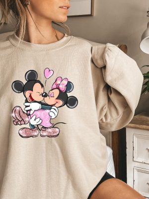 Mickey And Minnie In Love Sweatshirt Disney Sweatshirt Love Disney Matching Couples Sweatshirt Disney Family Sweats Matching Family Sweat revetee 3