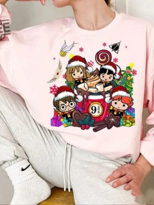 Magic Harry Christmas Coffee Sweatshirt Unique revetee 3