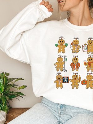 Christmas Nurse Sweatshirt Nursing School Shirt Retro Gingerbread Gift Pediatric Nurse Tee Night Shift Nurse Shirt Nursing Student Shirt Unique revetee 6