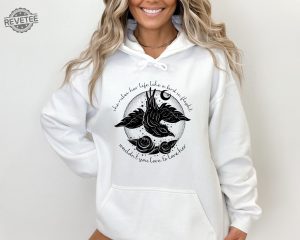 Bird In Flight Rhiannon Inspired Sweatshirt Hoodie Rock Concert Tour 2023 Gift For Fan Country Music Concert revetee 4